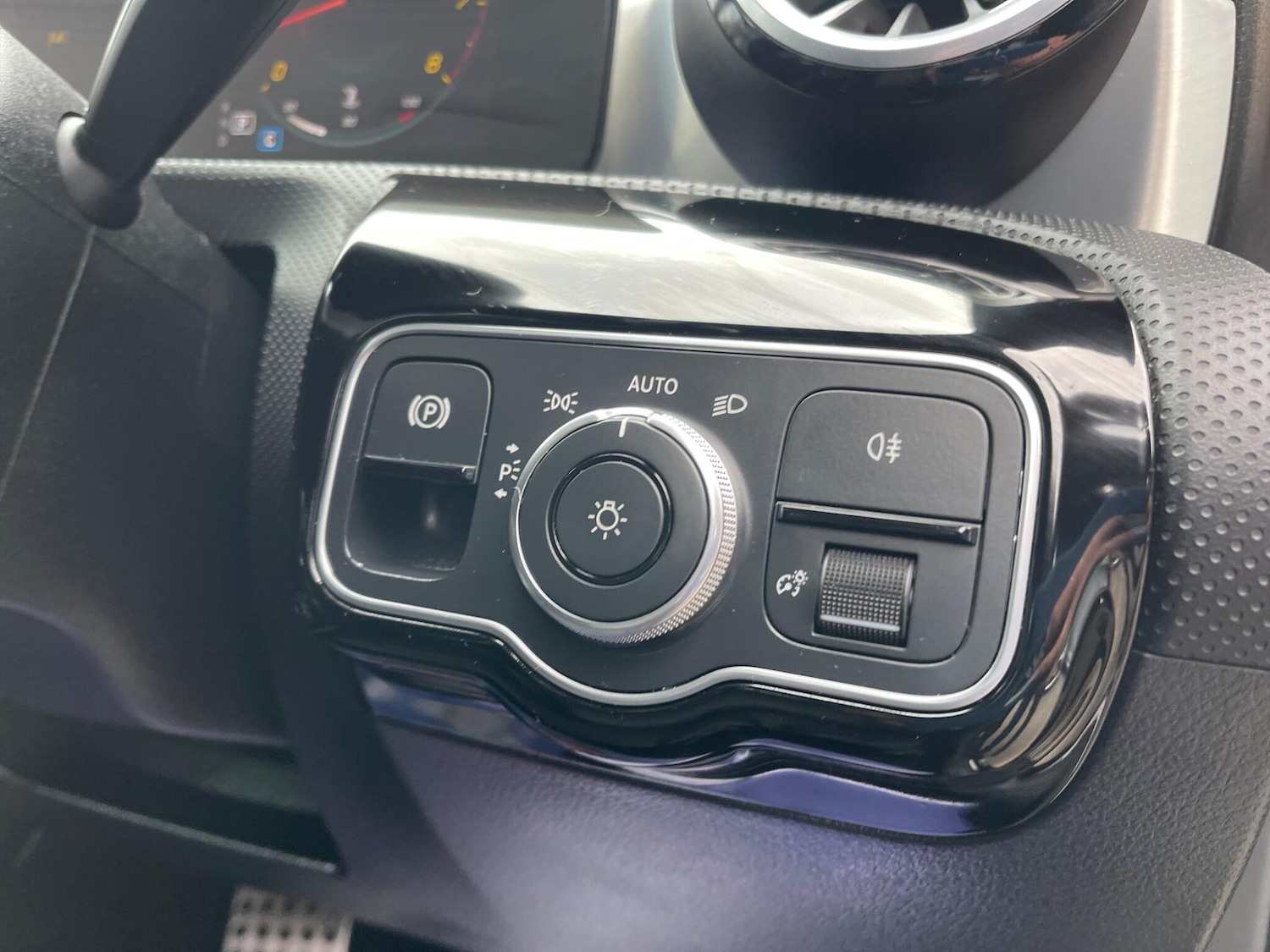 Used Mercedes-Benz CLA 2022 for sale - 76388516: Photo 38