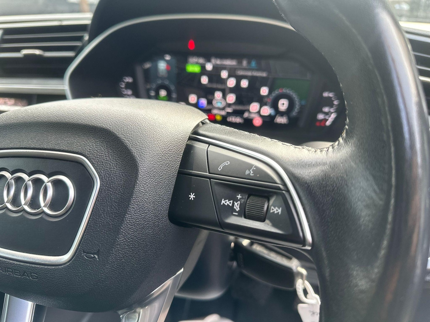 Used Audi Q3 2022 for sale - 76953276: Photo 25