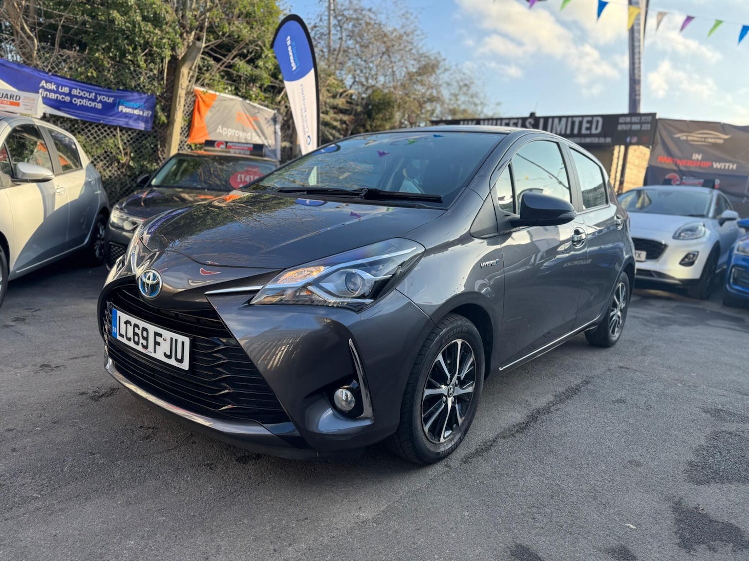 Used Toyota Yaris 2019 for sale - 76952412: Photo 10