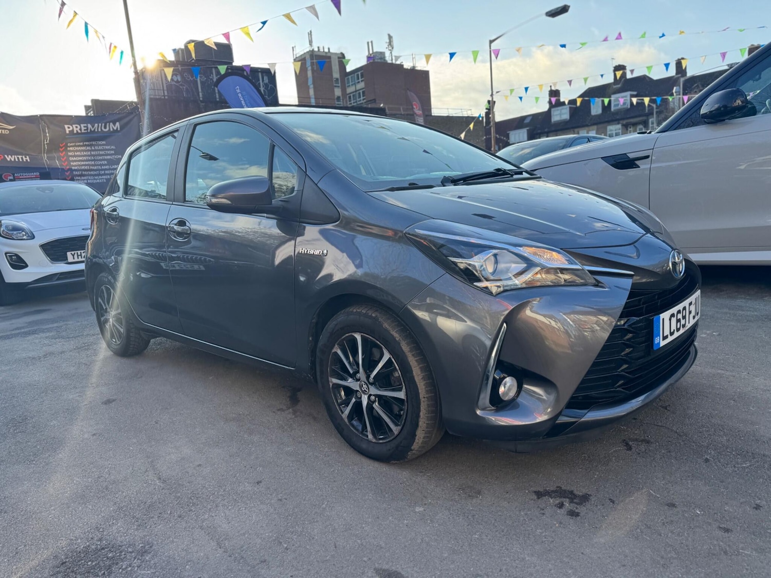 Used Toyota Yaris 2019 for sale - 76952412: Photo 6
