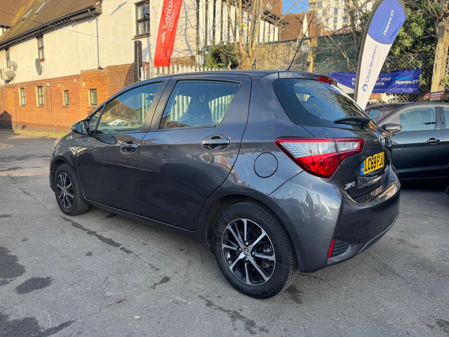 Used Toyota Yaris 2019 for sale - 76952412: Photo 7