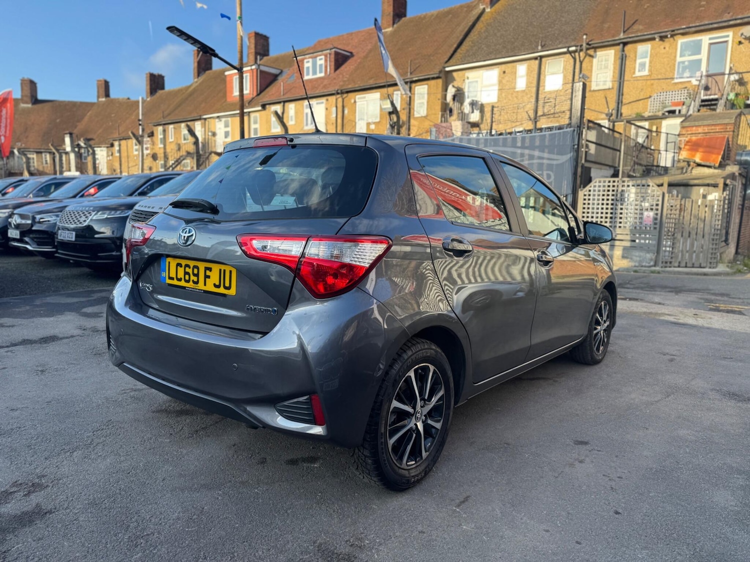 Used Toyota Yaris 2019 for sale - 76952412: Photo 9