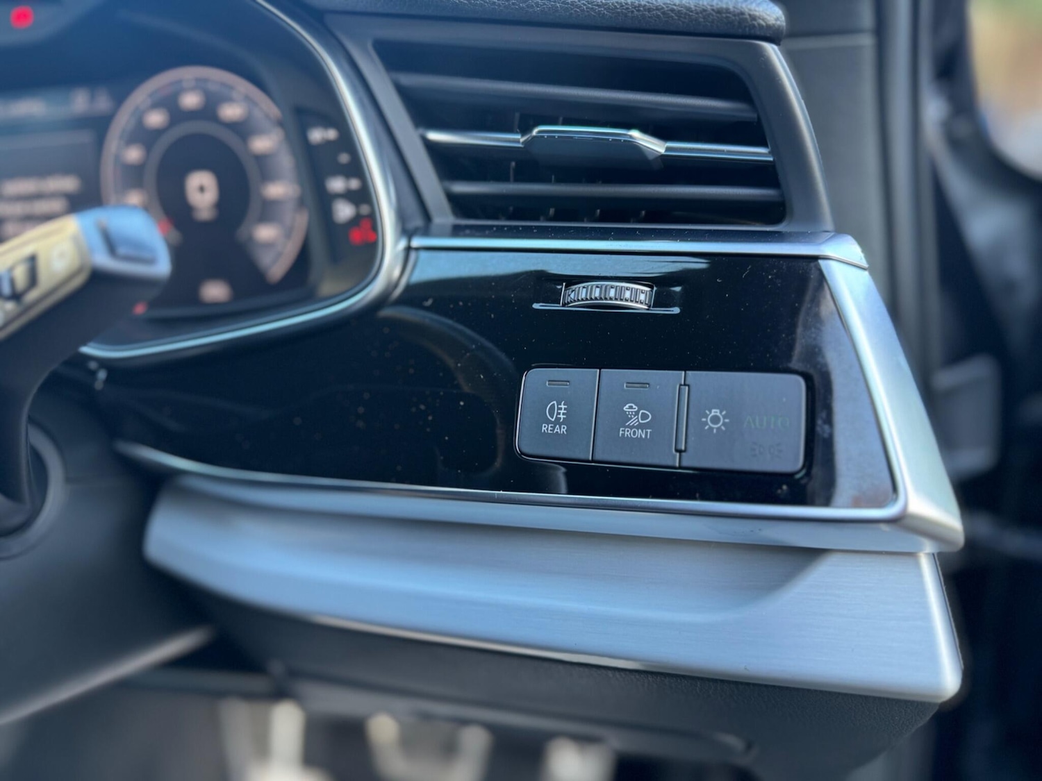 Used Audi Q7 2020 for sale - 77082104: Photo 35