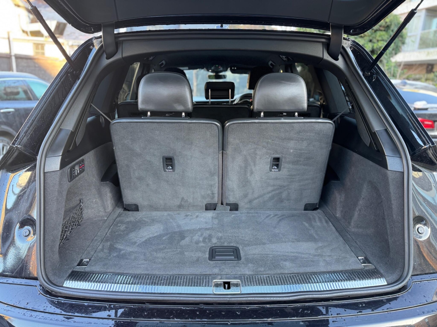 Used Audi Q7 2020 for sale - 77082104: Photo 38