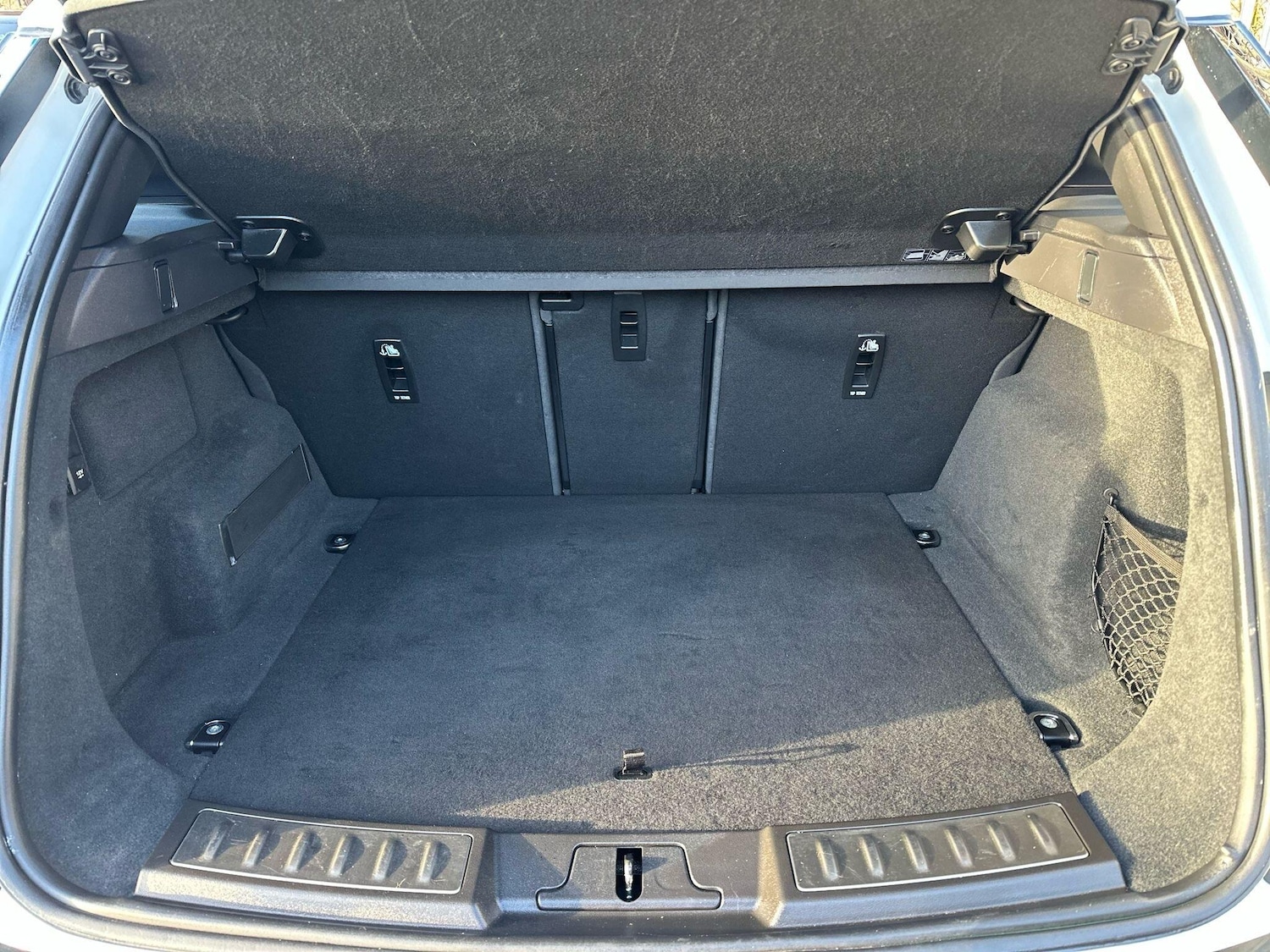 Used Land Rover Range Rover Evoque 2020 for sale - 76743581: Photo 31