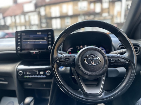 Used Toyota Yaris Cross 2022 for sale - 75310886: Photo 29