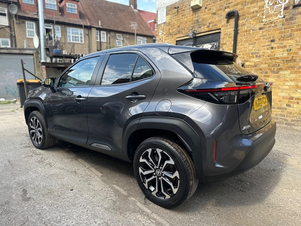 Used Toyota Yaris Cross 2022 for sale - 75310886: Photo 9