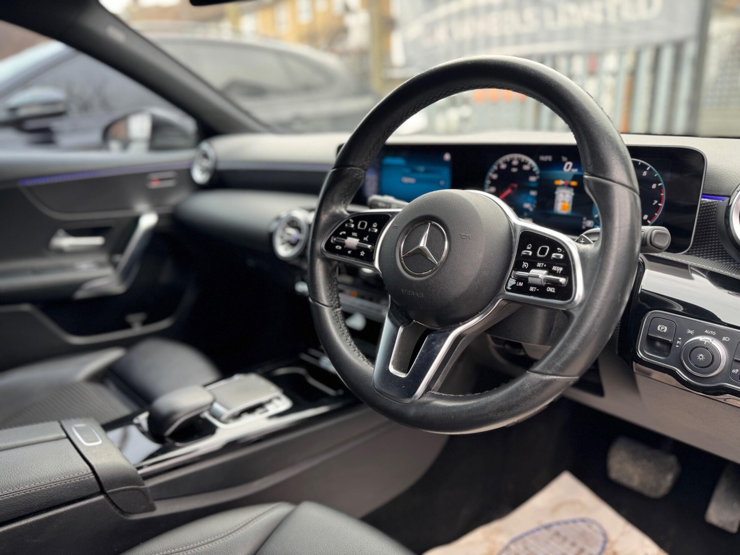 Used Mercedes-Benz A-Class 2018 for sale - 77633089: Photo 29