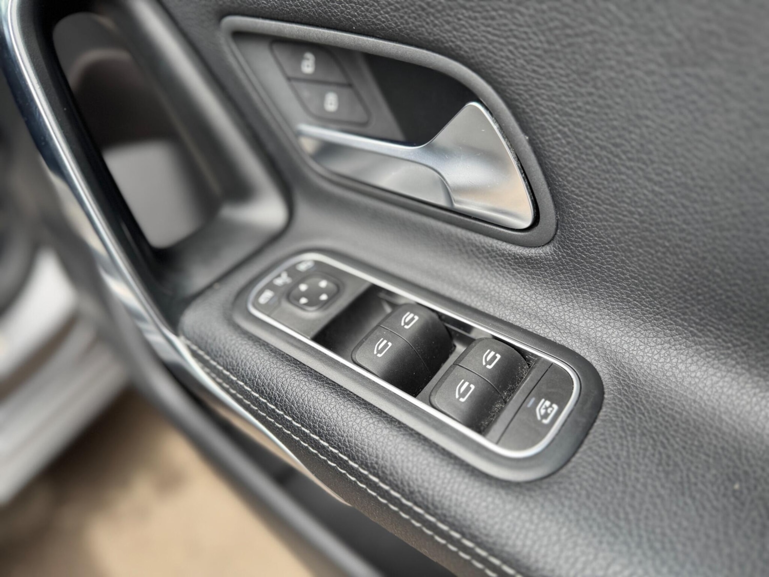 Used Mercedes-Benz A-Class 2018 for sale - 77633089: Photo 31