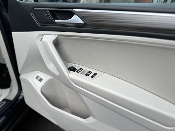 Used Volkswagen Tiguan Allspace 2023 for sale - 75687748: Photo 27
