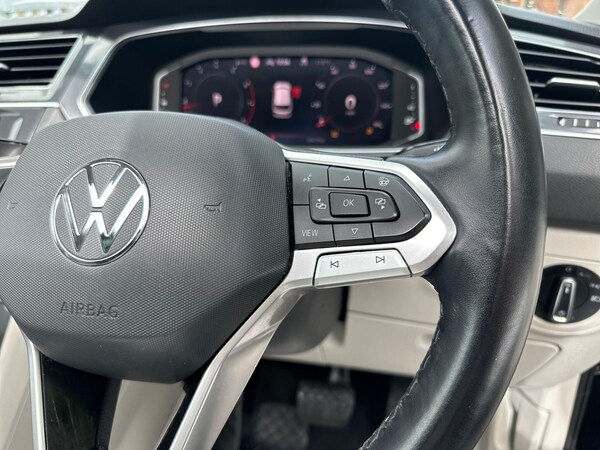 Used Volkswagen Tiguan Allspace 2023 for sale - 75687748: Photo 28