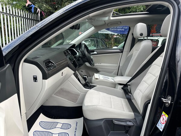 Used Volkswagen Tiguan Allspace 2023 for sale - 75687748: Photo 8