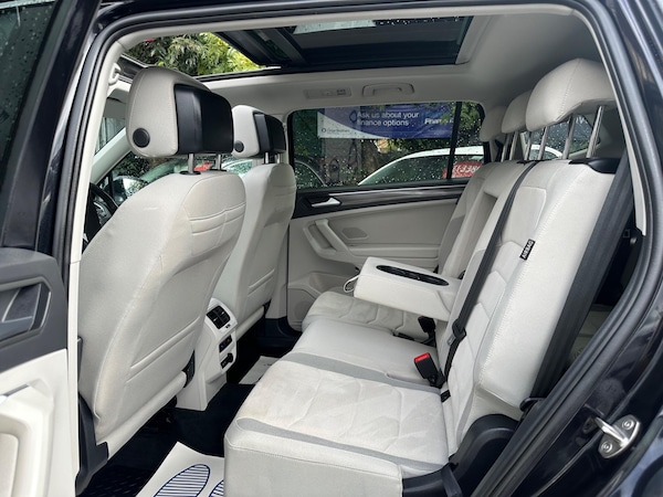 Used Volkswagen Tiguan Allspace 2023 for sale - 75687748: Photo 9