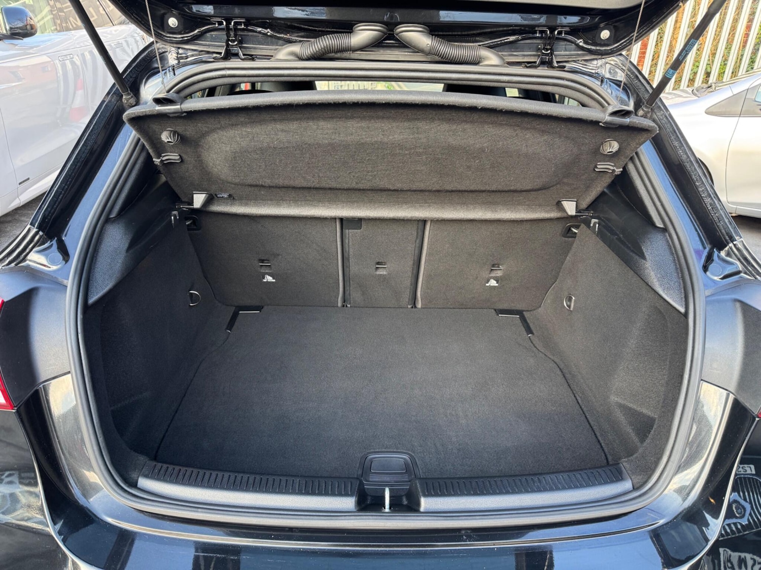 Used Mercedes-Benz A-Class 2020 for sale - 76953123: Photo 33