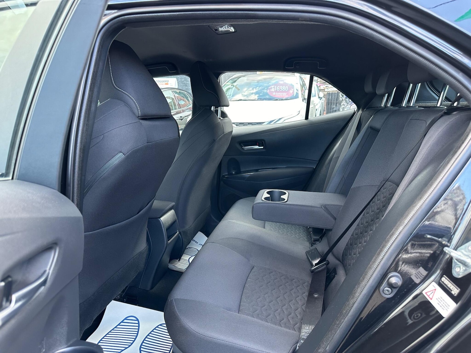 Vehicle 28
