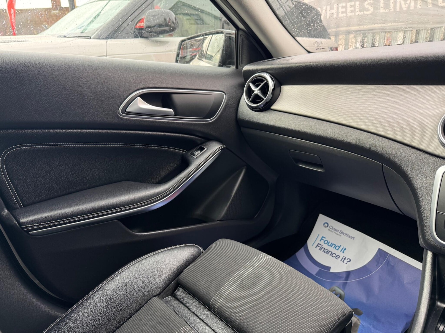 Used Mercedes-Benz GLA 2019 for sale - 76996394: Photo 31