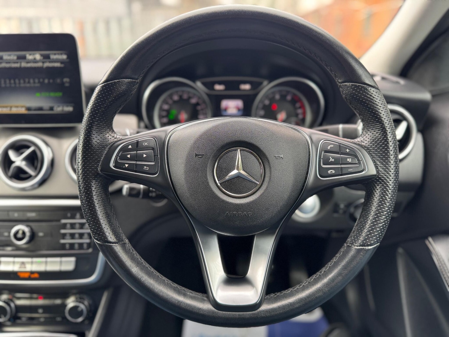 Used Mercedes-Benz GLA 2019 for sale - 76996394: Photo 32