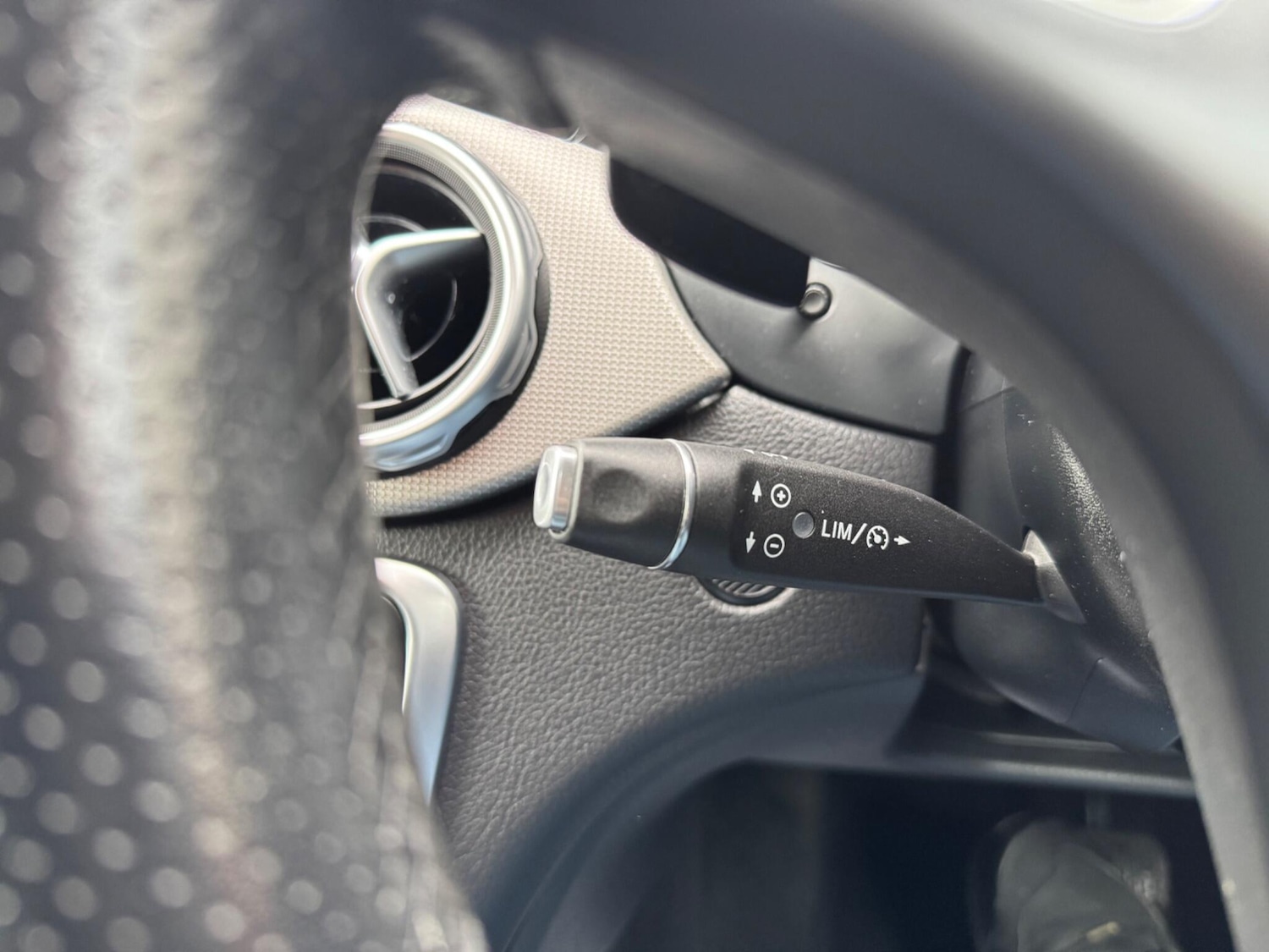 Used Mercedes-Benz GLA 2019 for sale - 76996394: Photo 33