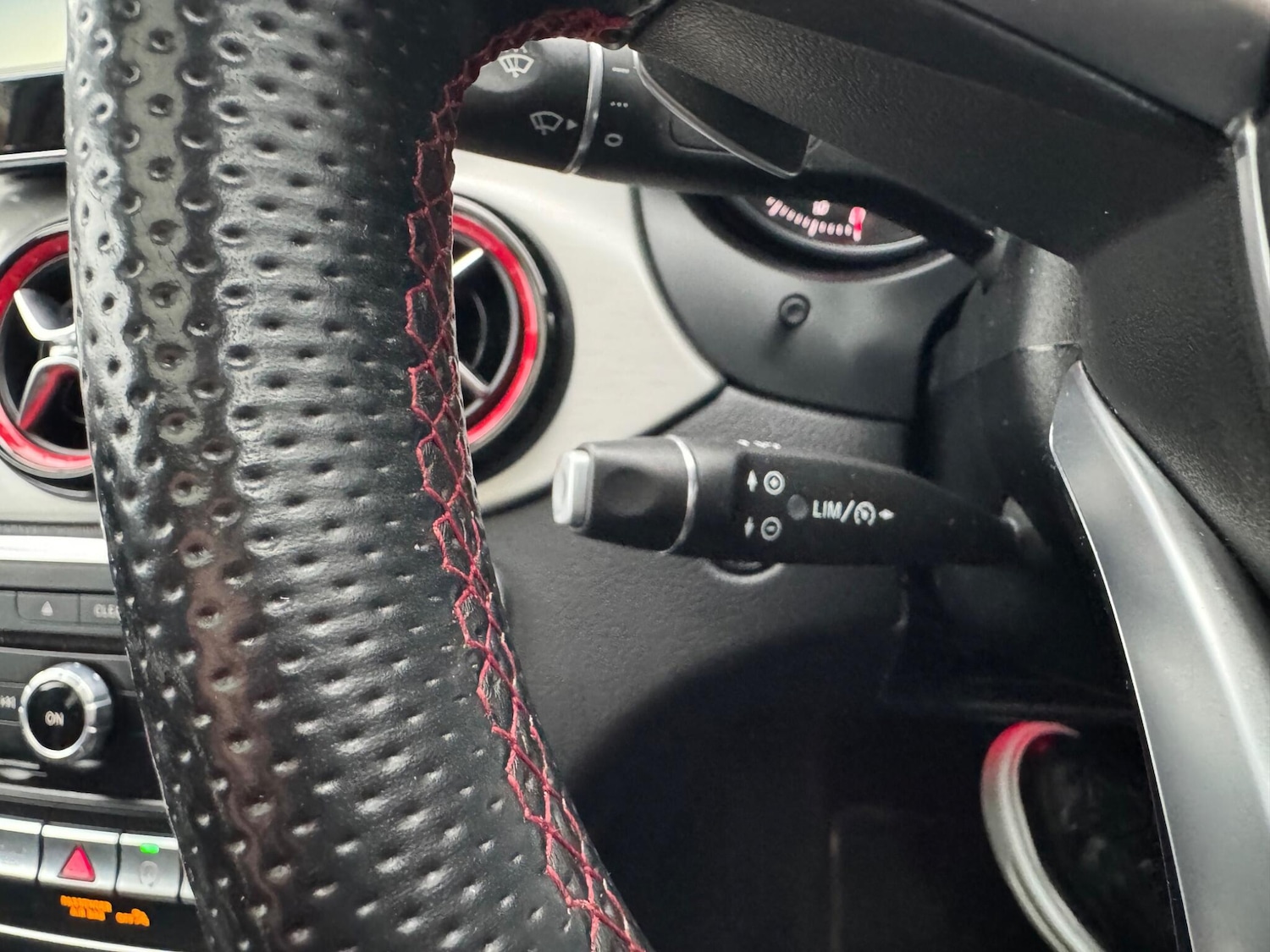 Used Mercedes-Benz CLA 2018 for sale - 76592711: Photo 20