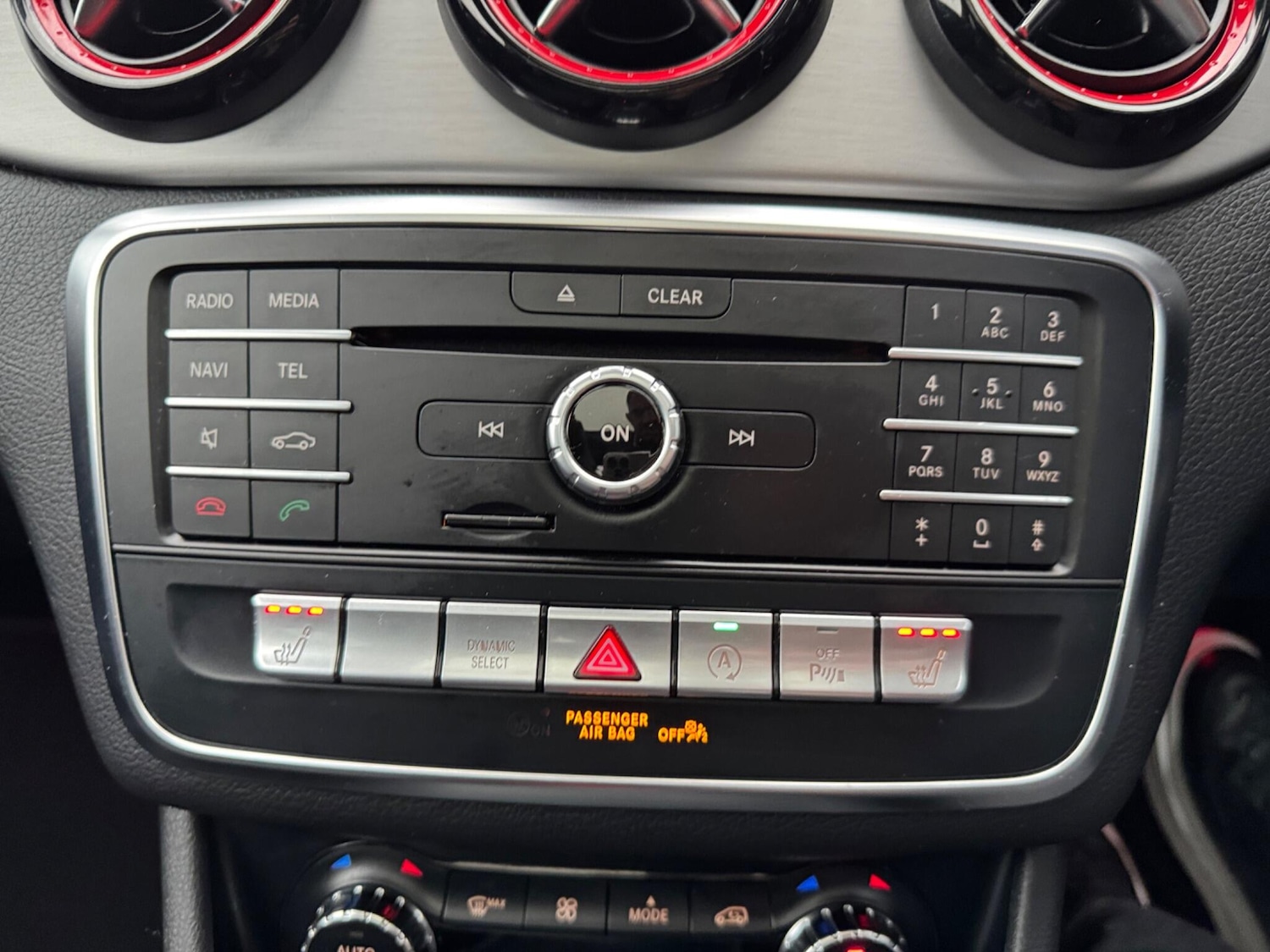 Used Mercedes-Benz CLA 2018 for sale - 76592711: Photo 25