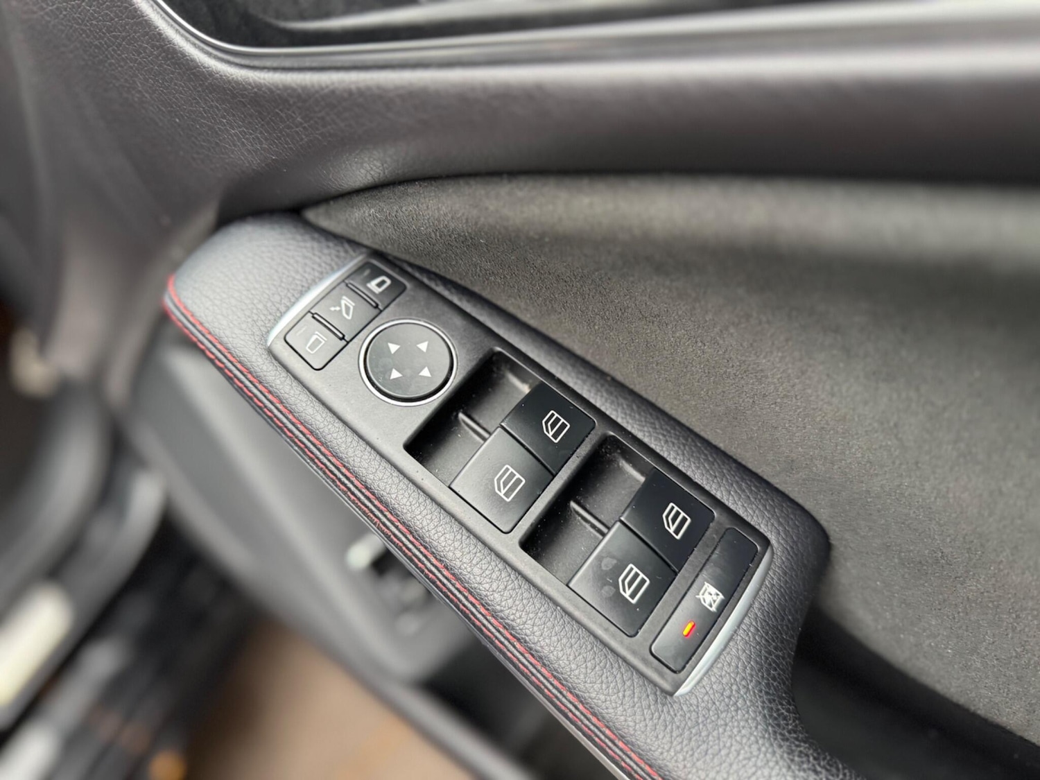 Used Mercedes-Benz CLA 2018 for sale - 76592711: Photo 31