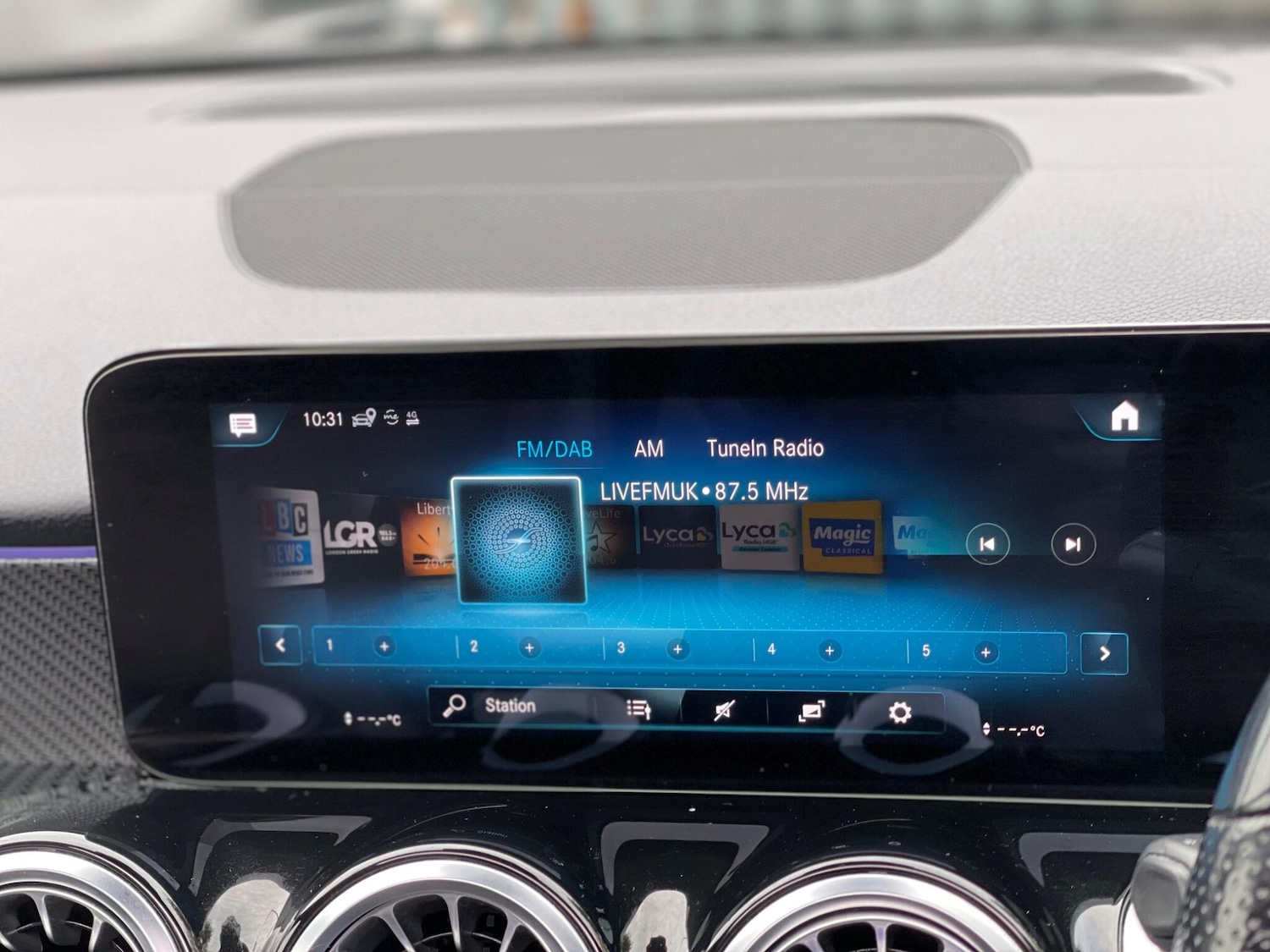 Used Mercedes-Benz GLB 2021 for sale - 76991656: Photo 29