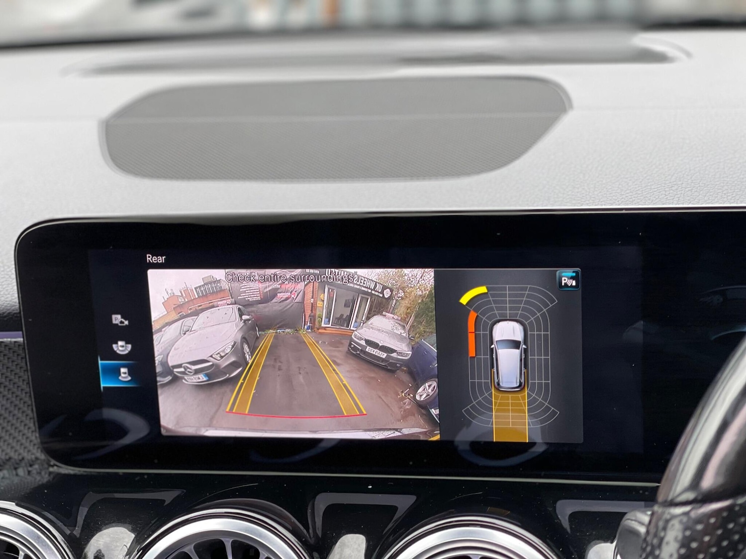 Used Mercedes-Benz GLB 2021 for sale - 76991656: Photo 32