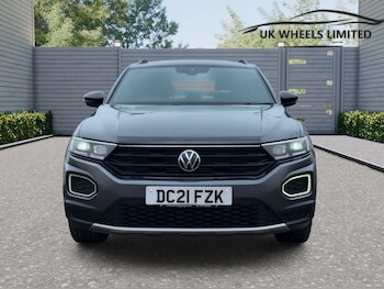 Used Volkswagen T-Roc 2021 for sale - 78276160: Photo