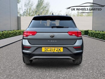 Used Volkswagen T-Roc 2021 for sale - 78276160: Photo