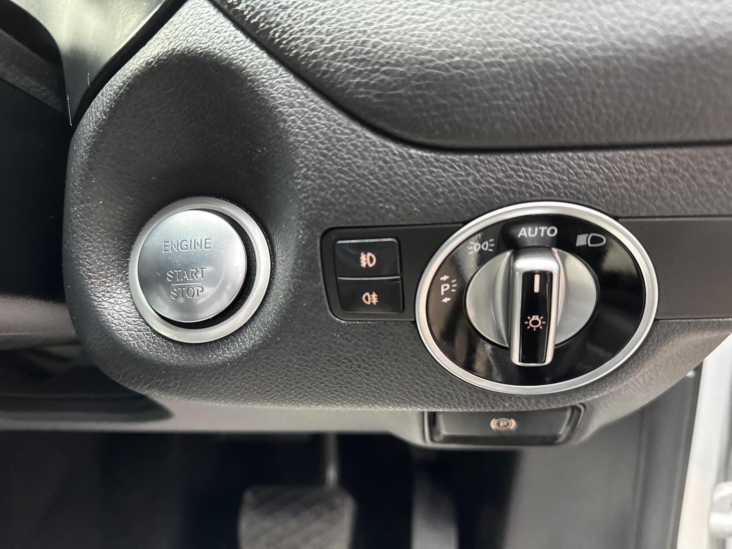 Used Mercedes-Benz GLA 2018 for sale - 77387071: Photo 28