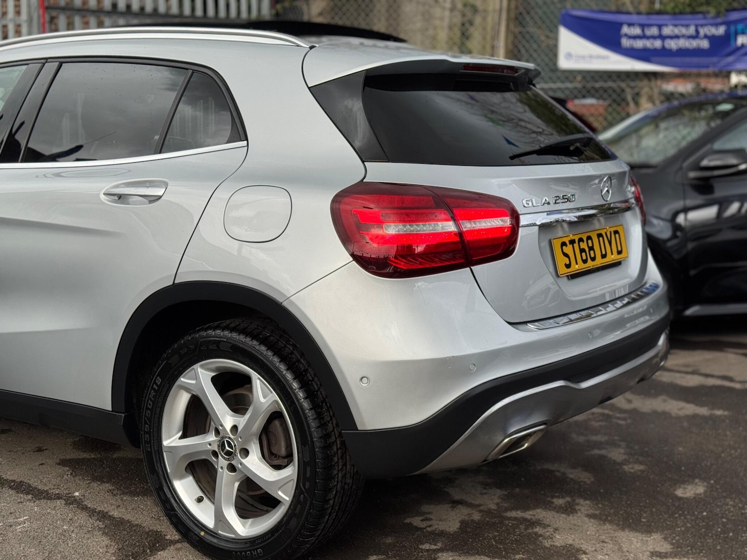 Used Mercedes-Benz GLA 2018 for sale - 77387071: Photo 44