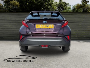 Used Toyota C-HR 2023 for sale - 79413160: Photo