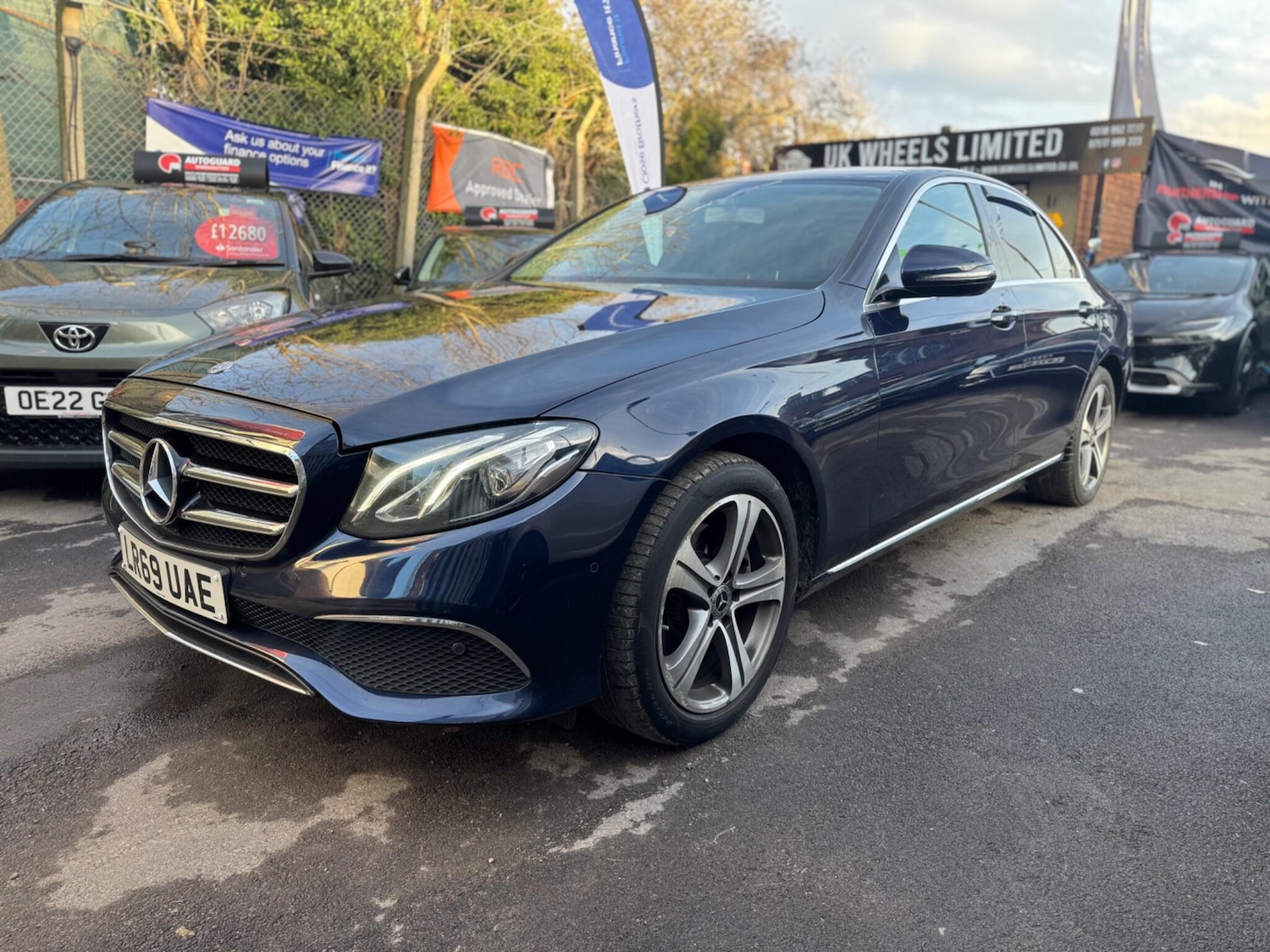 Used Mercedes-Benz E Class for sale - 77242405: Photo 10