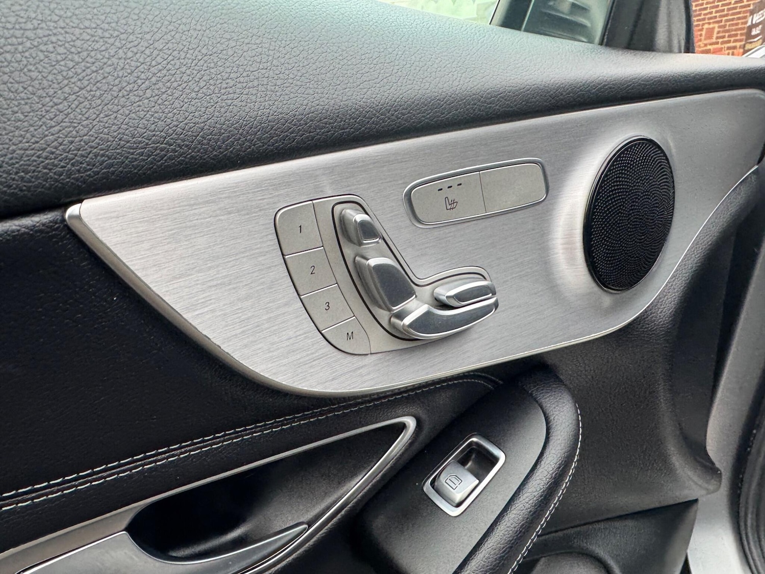 Used Mercedes-Benz C Class 2017 for sale - 76976188: Photo 41