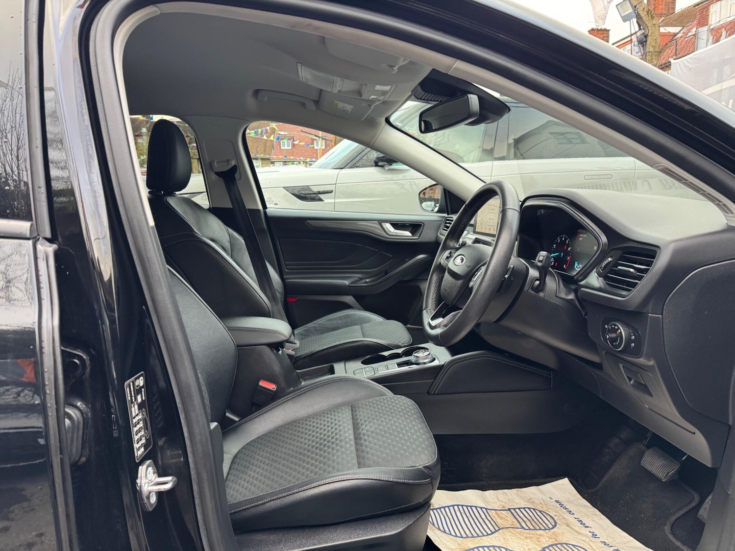 Used Ford Focus 2019 for sale - 76592871: Photo 12