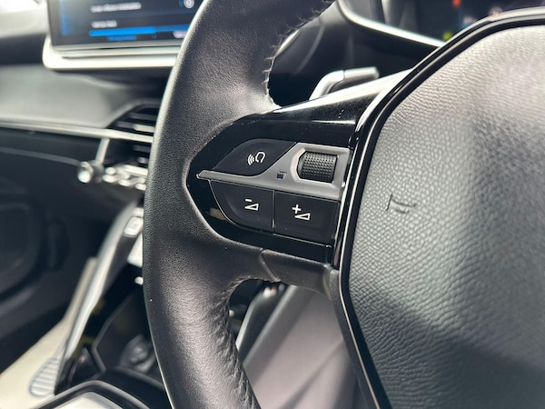 Used Peugeot 2008 2022 for sale - 76122132: Photo 20