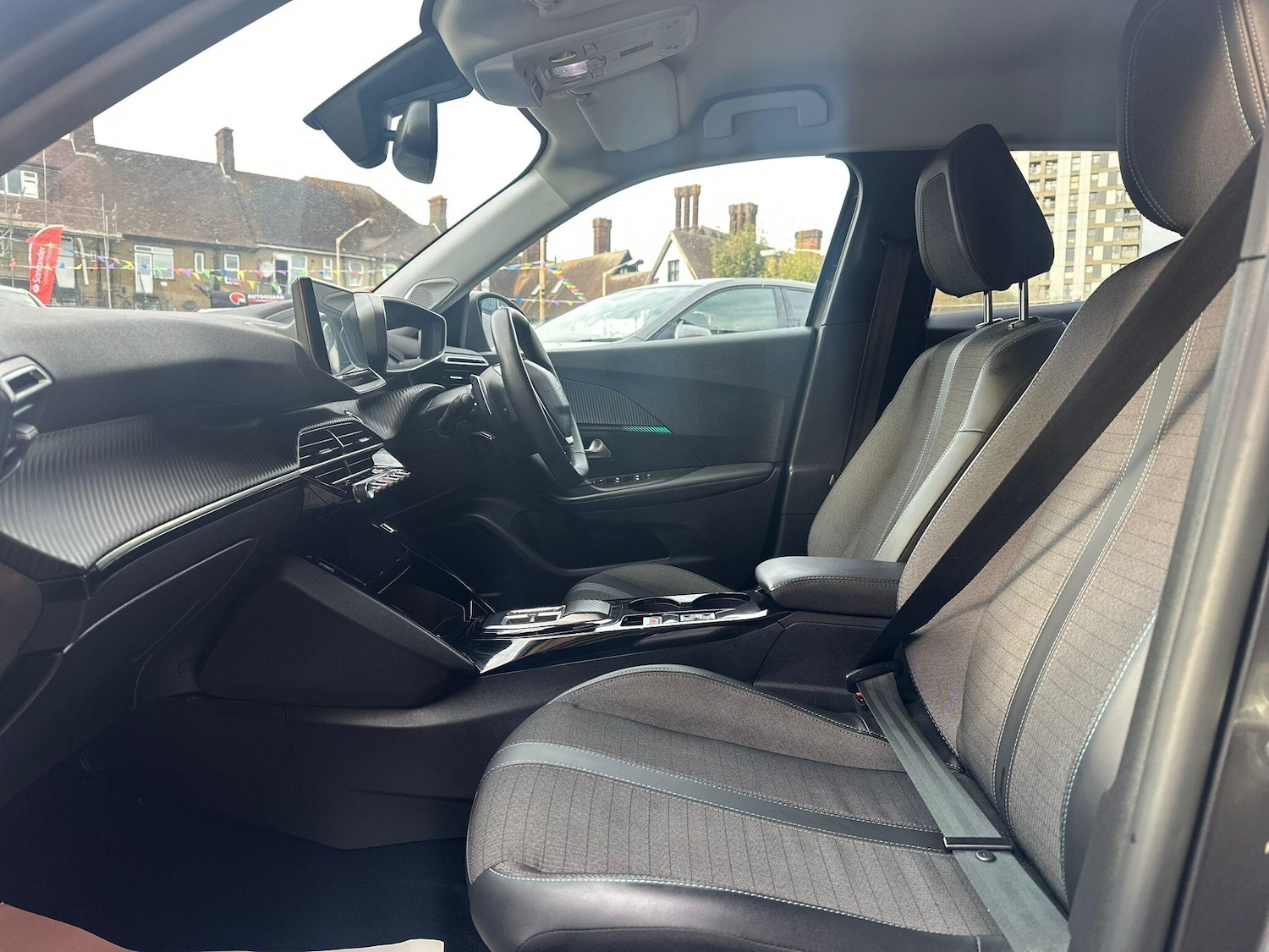 Used Peugeot 2008 2022 for sale - 76122132: Photo 33