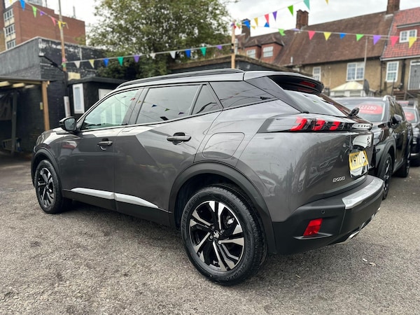 Used Peugeot 2008 2022 for sale - 76122132: Photo 7