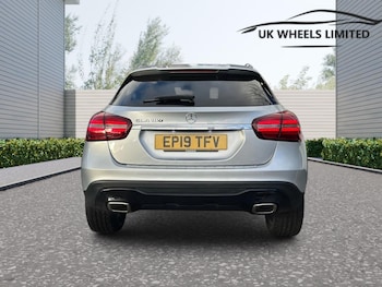 Used Mercedes-Benz GLA 2019 for sale - 76771832: Photo