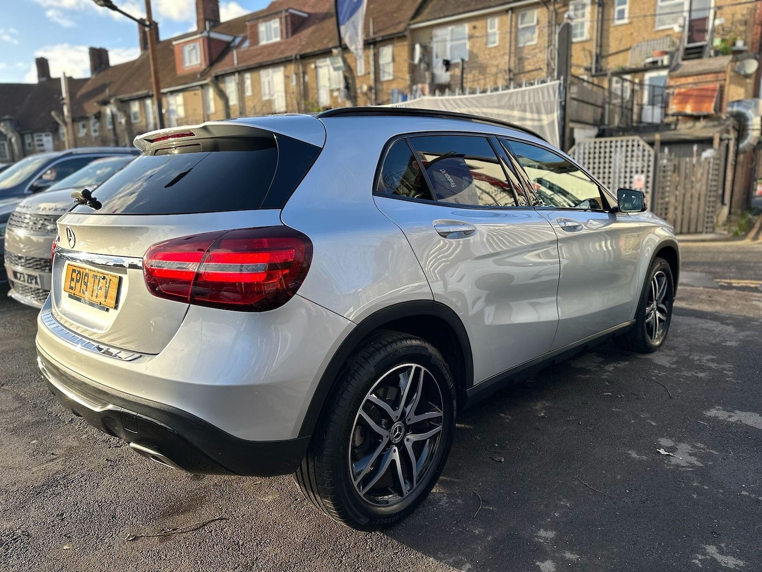 Used Mercedes-Benz GLA 2019 for sale - 76771832: Photo 6