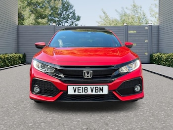 Used Honda Civic 2018 for sale - 75808588: Photo