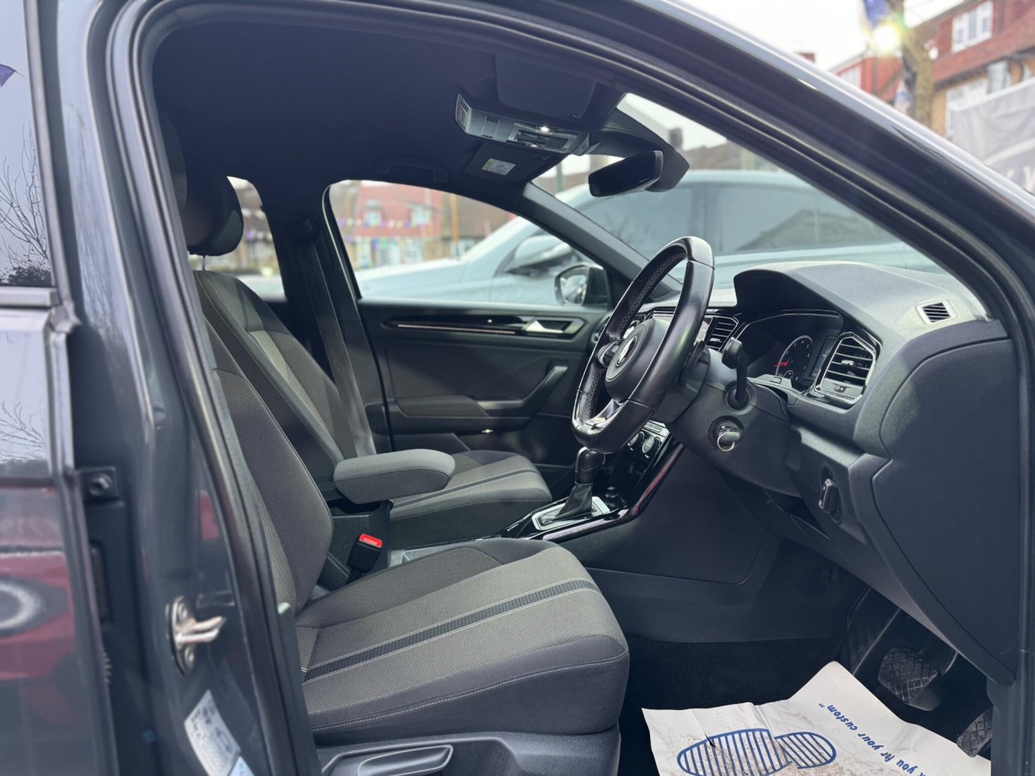 Used Volkswagen T-Roc 2020 for sale - 77412219: Photo 15