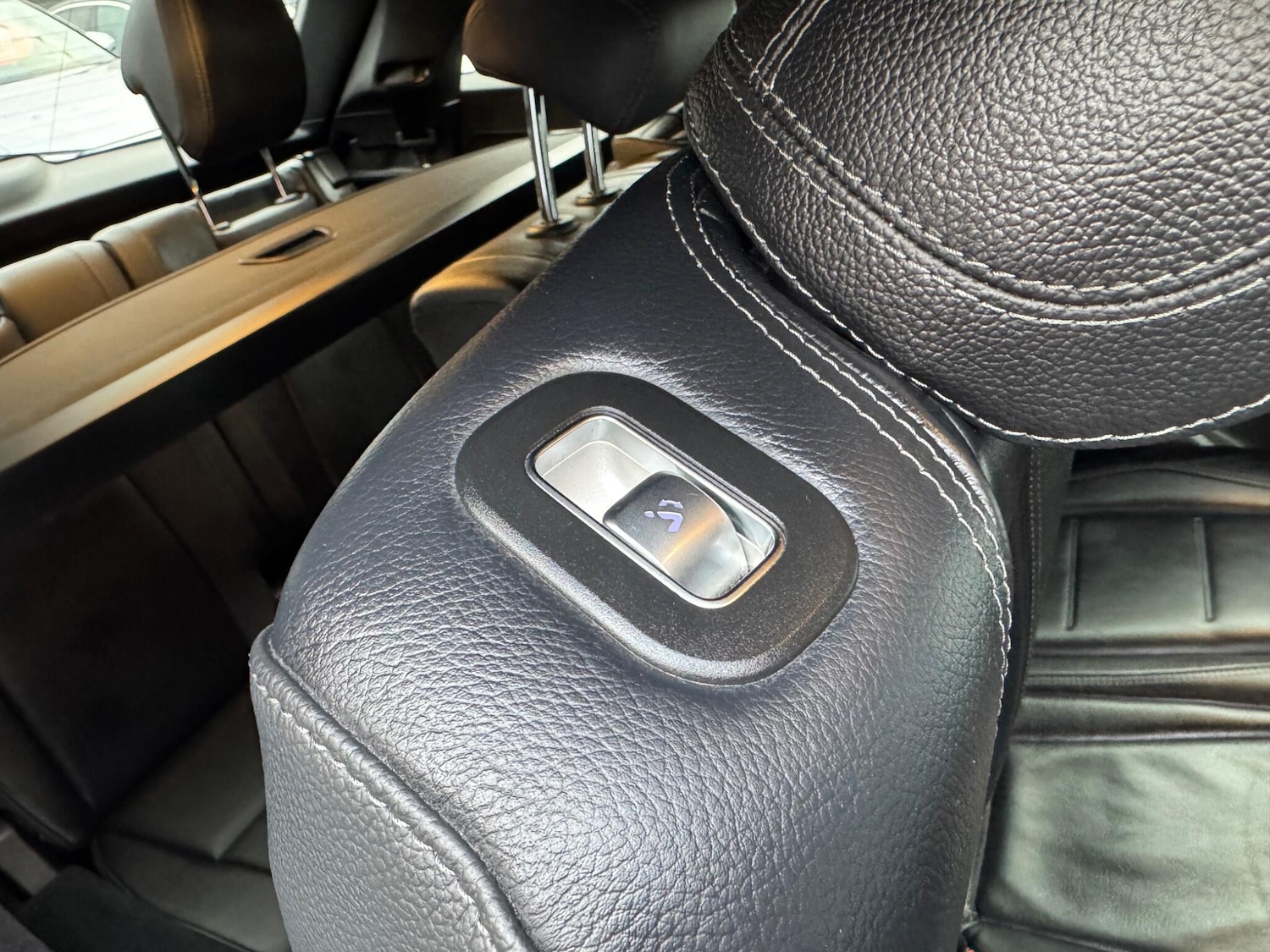 Used Mercedes-Benz GLE 2022 for sale - 76607889: Photo 42