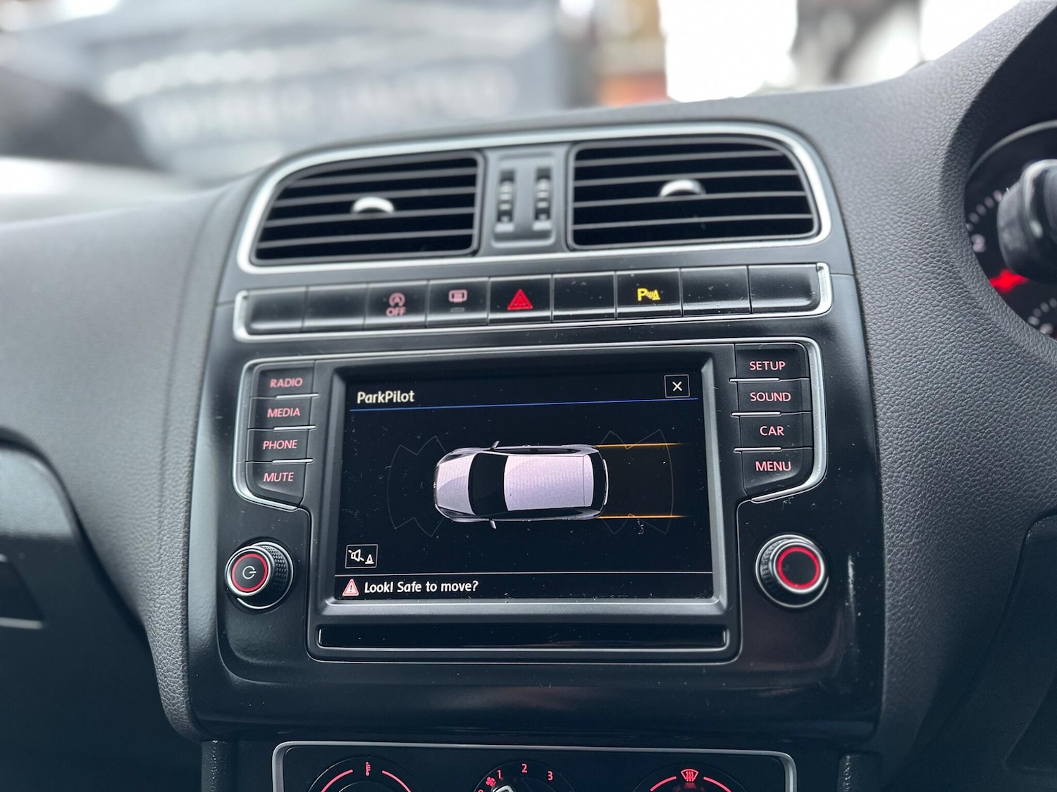 Used Volkswagen Polo for sale - 77066548: Photo 17