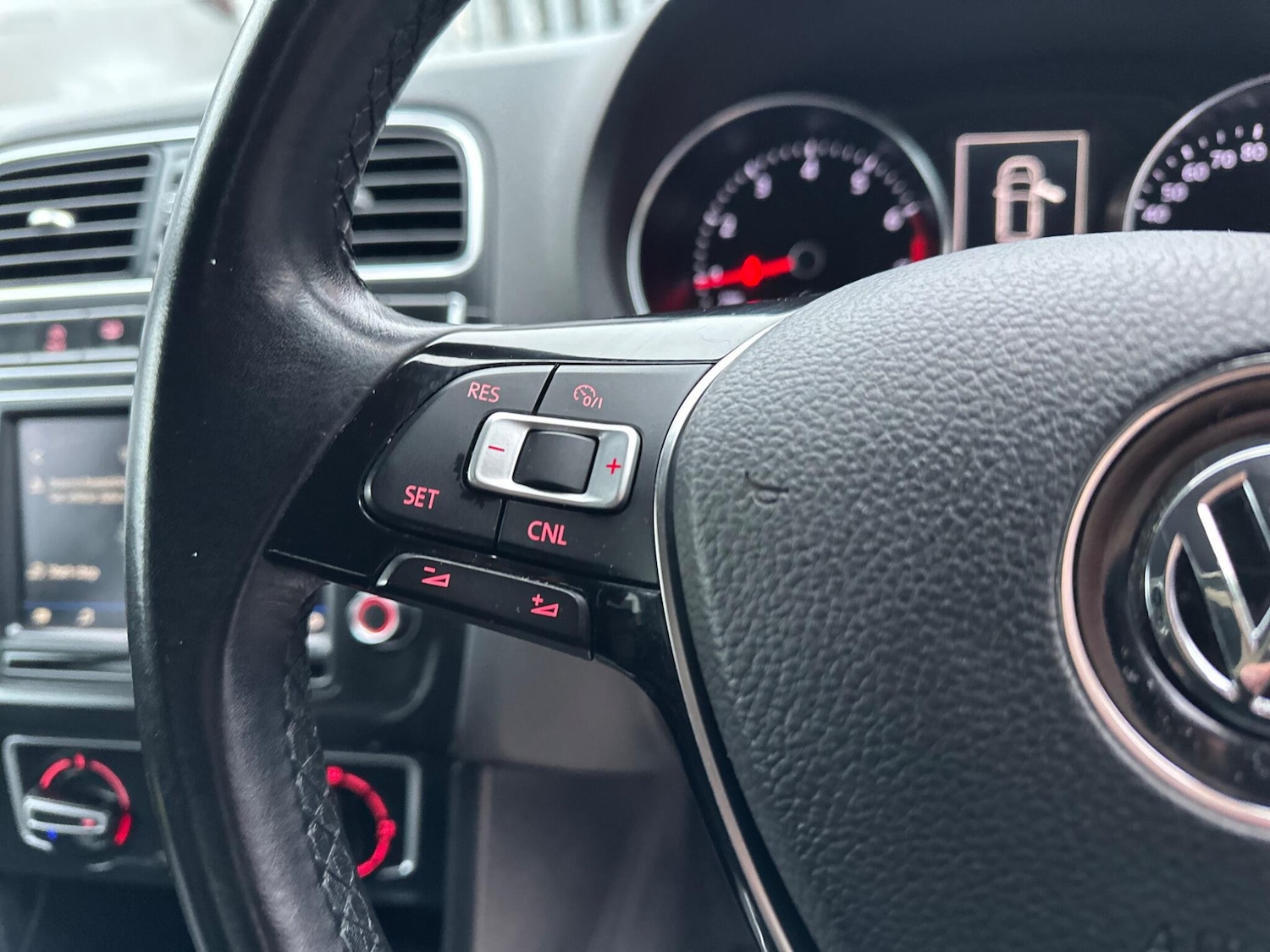 Used Volkswagen Polo for sale - 77066548: Photo 20