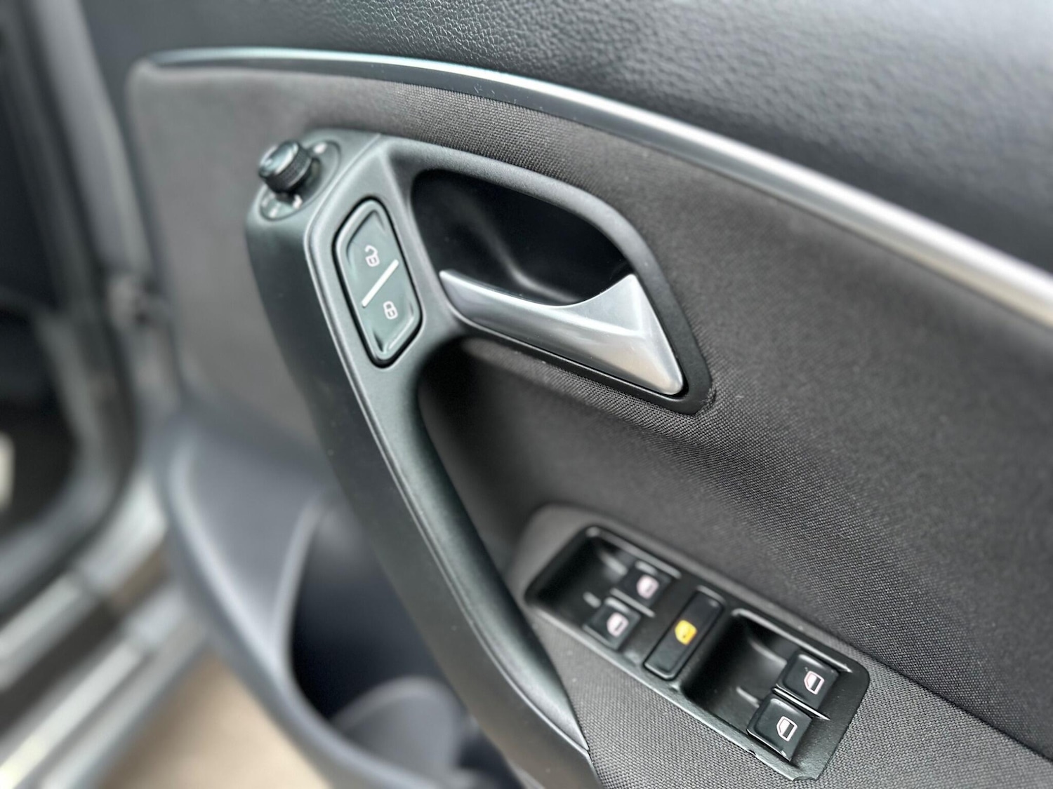 Used Volkswagen Polo for sale - 77066548: Photo 23