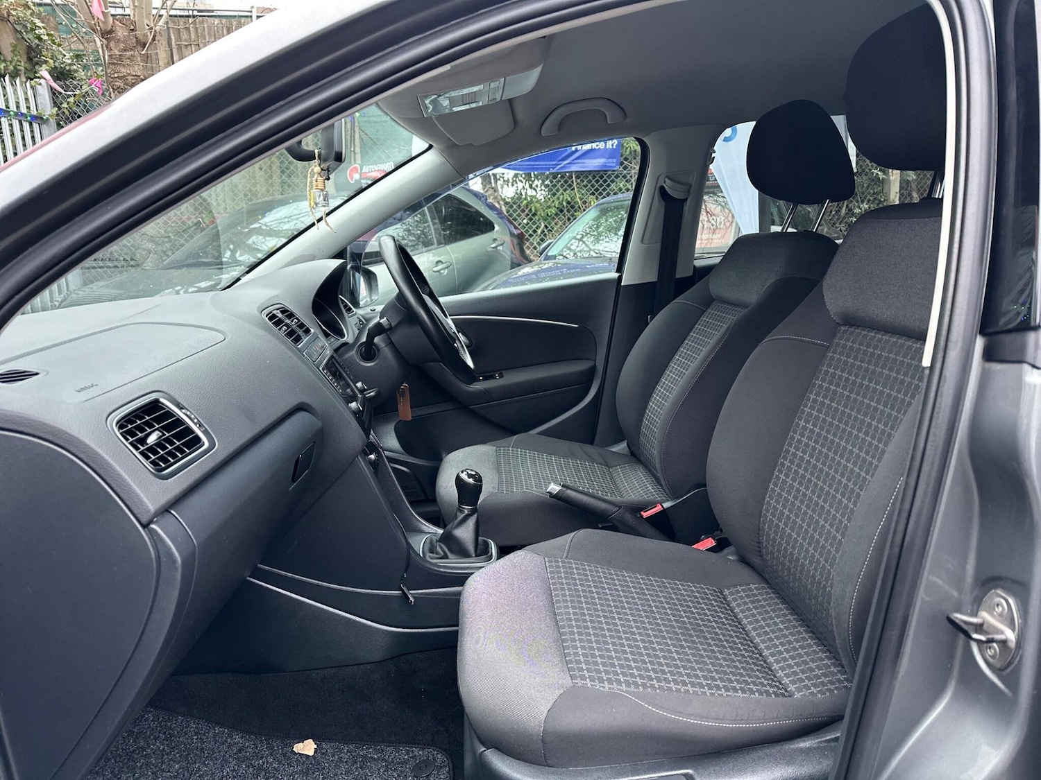 Used Volkswagen Polo for sale - 77066548: Photo 32