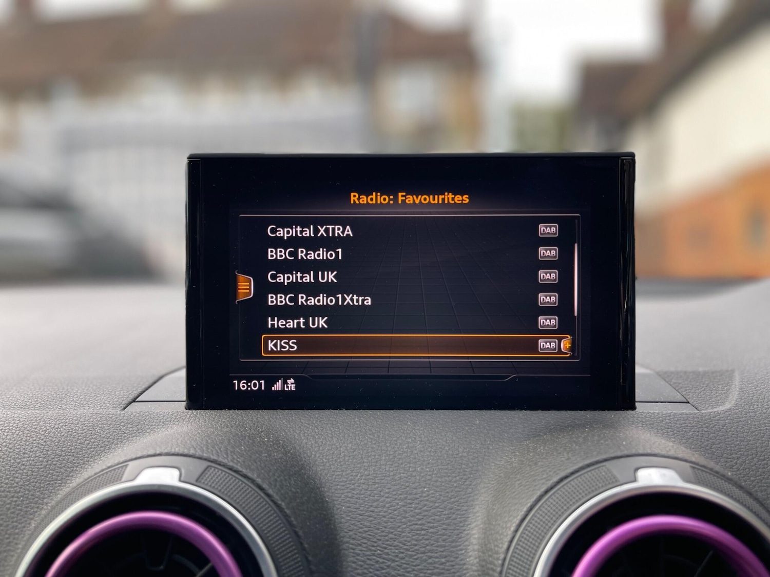 Used Audi Q2 2017 for sale - 76152957: Photo 17