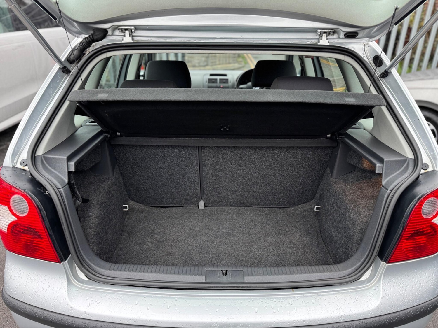 Used Volkswagen Polo 2002 for sale - 76824194: Photo 18