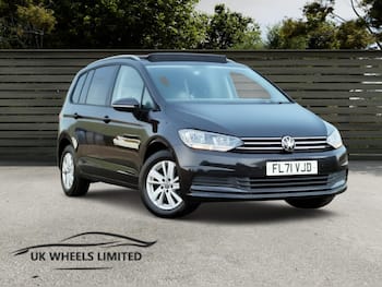 Used Volkswagen Touran 2021 for sale - 79669028: Photo